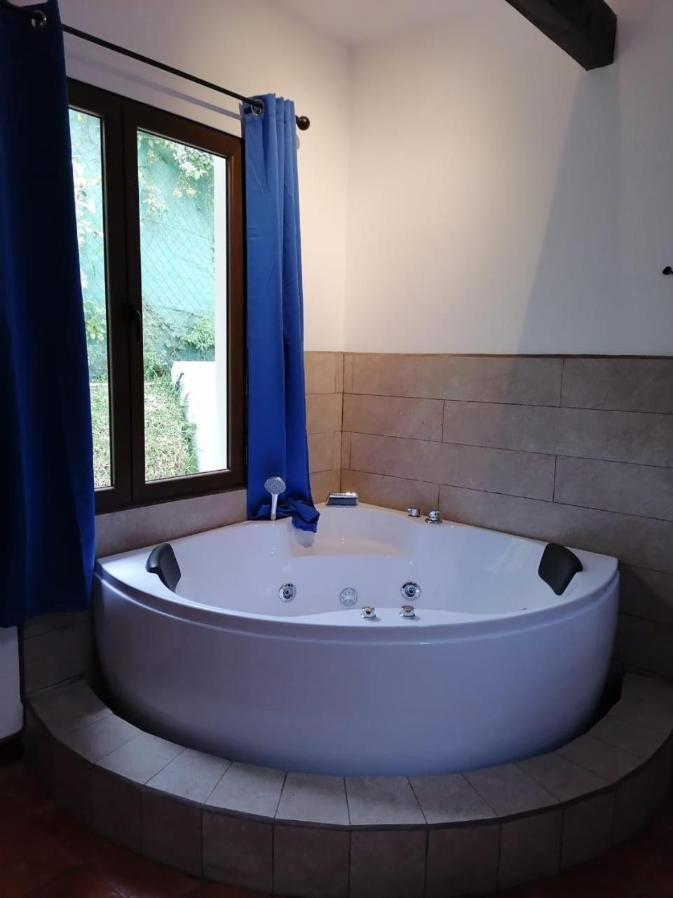 Vista Encantada Hotel Villa Canales Εξωτερικό φωτογραφία